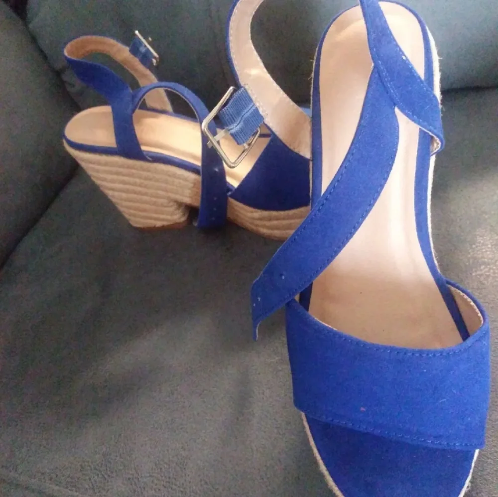 Charlotte Russe great bright